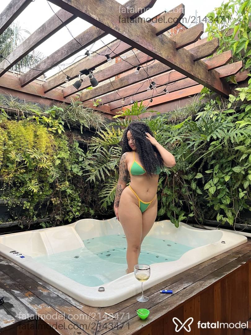 Acompanhante mulher com cabelo castanho de olhos castanhos em Rio Claro - Bruna Ferraz
