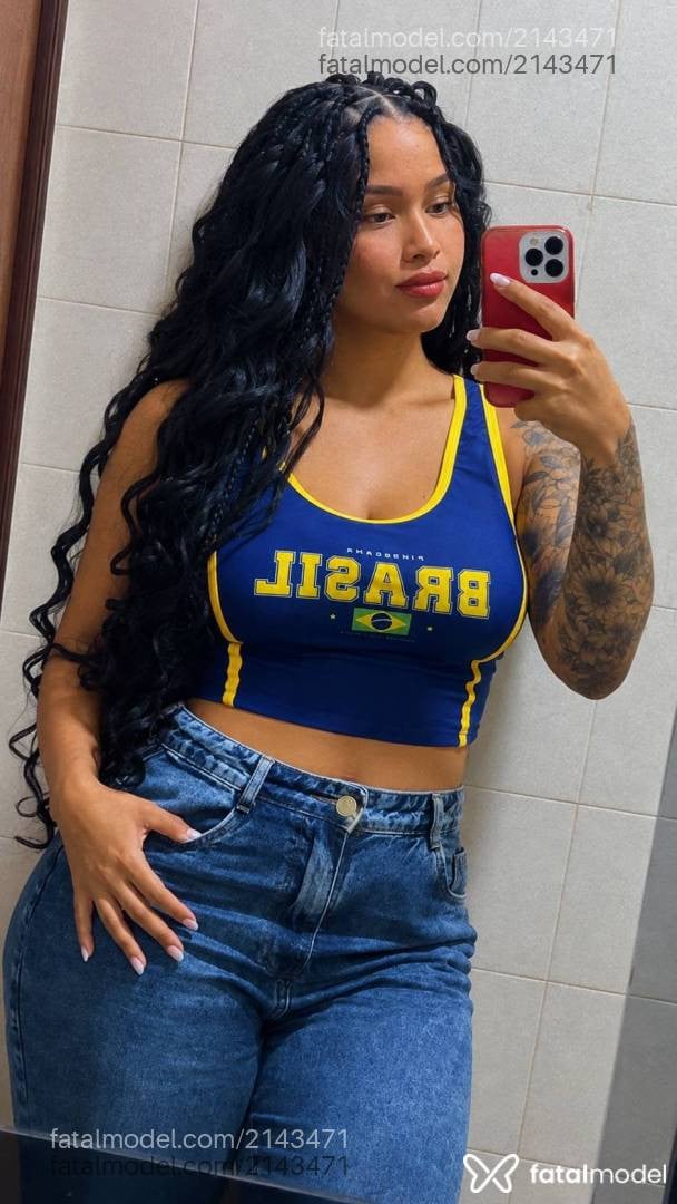 Acompanhante mulher com cabelo castanho de olhos castanhos - Bruna Ferraz