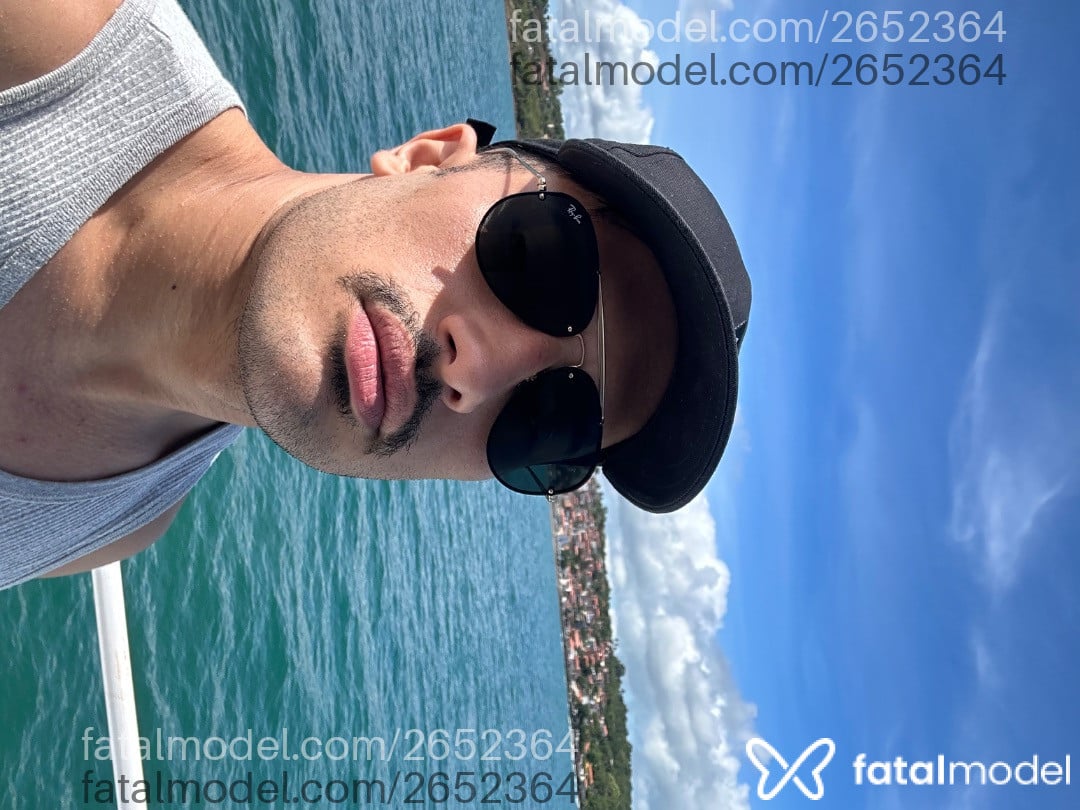 Acompanhante homem com cabelo castanho de olhos castanhos em Novo Hamburgo - Gabriel Schulz