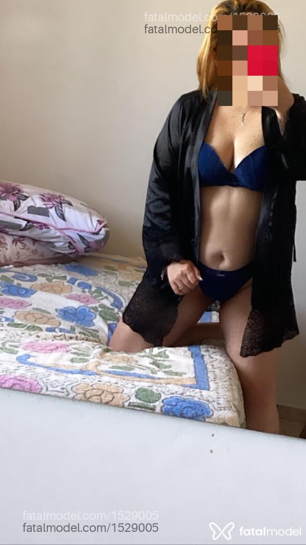 Acompanhante mulher loira (o) de olhos castanhos em Vacaria - Thaísa