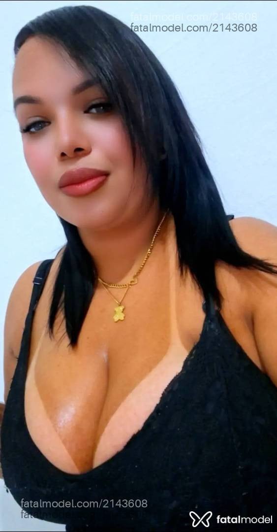 Acompanhante mulher morena (o) de olhos verdes - Karol Santos