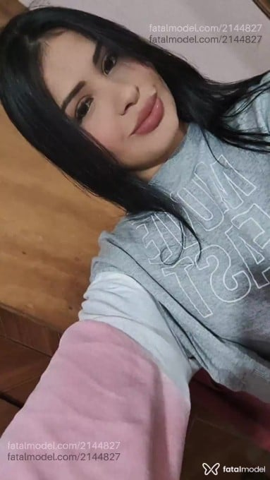 Acompanhante mulher morena (o) de olhos castanhos em Irati - Melany