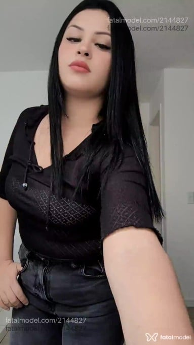 Acompanhante mulher morena (o) de olhos castanhos em Irati - Melany