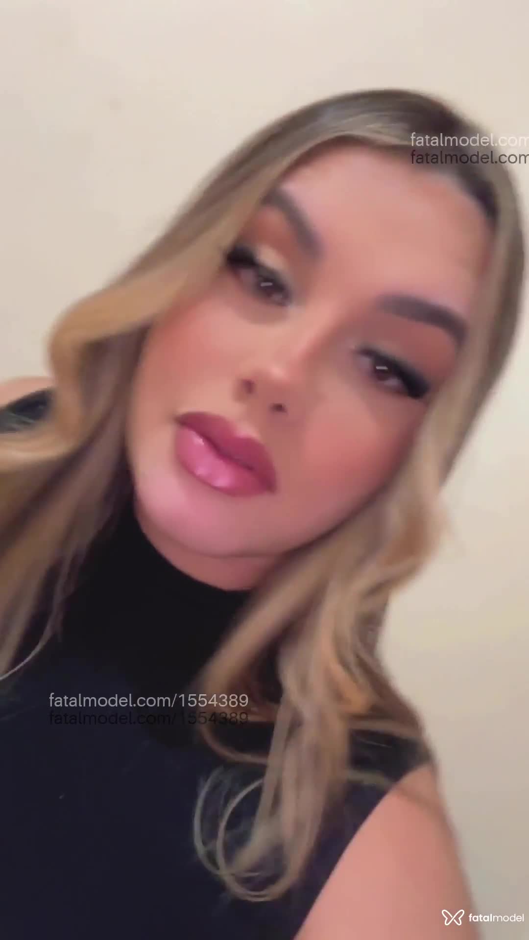 Acompanhante mulher trans loira (o) de olhos castanhos em Santo André - Isadora Marquesa
