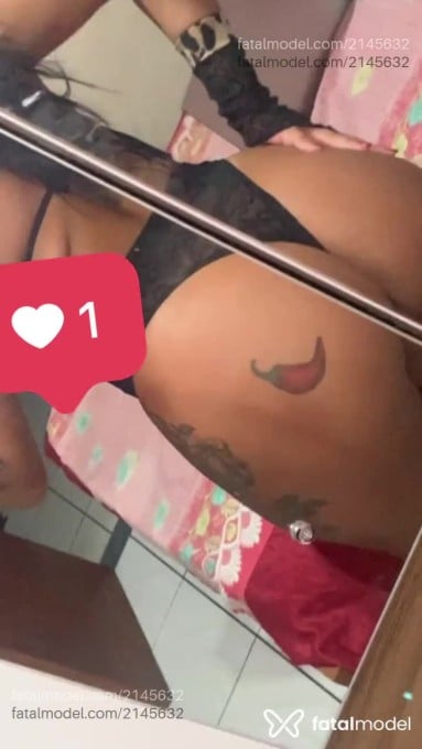 Acompanhante mulher com cabelo castanho de olhos castanhos em São Paulo - Thayna