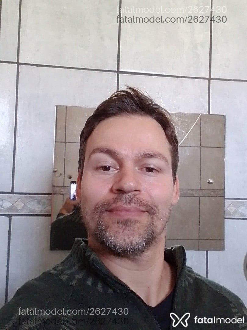 Acompanhante homem loira (o) de olhos castanhos em Ribeirão Preto - Predador