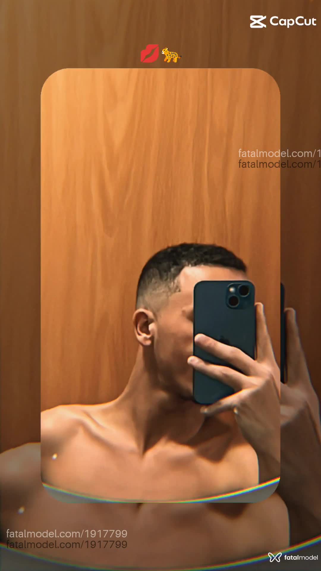 Acompanhante homem com cabelo castanho de olhos castanhos em Araranguá Acompanhante homem com cabelo castanho de olhos castanhos em Araranguá - Aryel