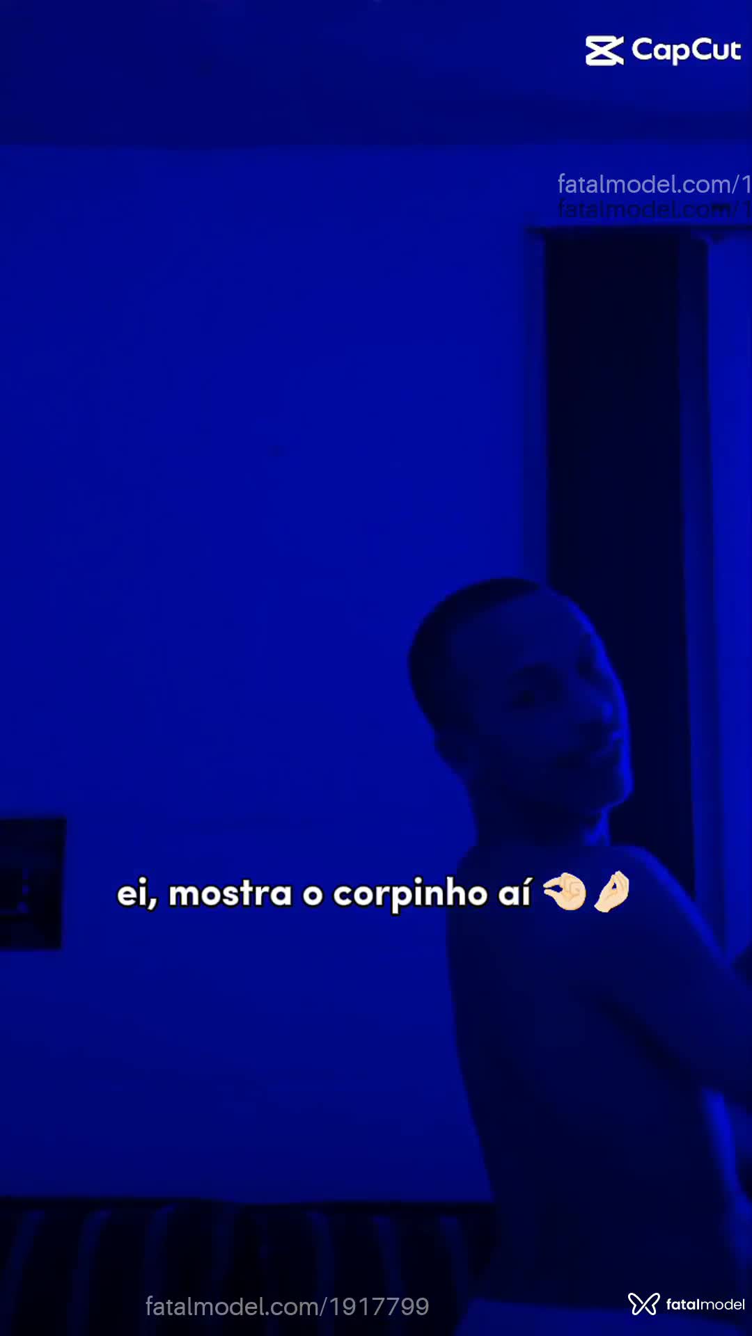Acompanhante homem com cabelo castanho de olhos castanhos em Araranguá Acompanhante homem com cabelo castanho de olhos castanhos em Araranguá - Aryel