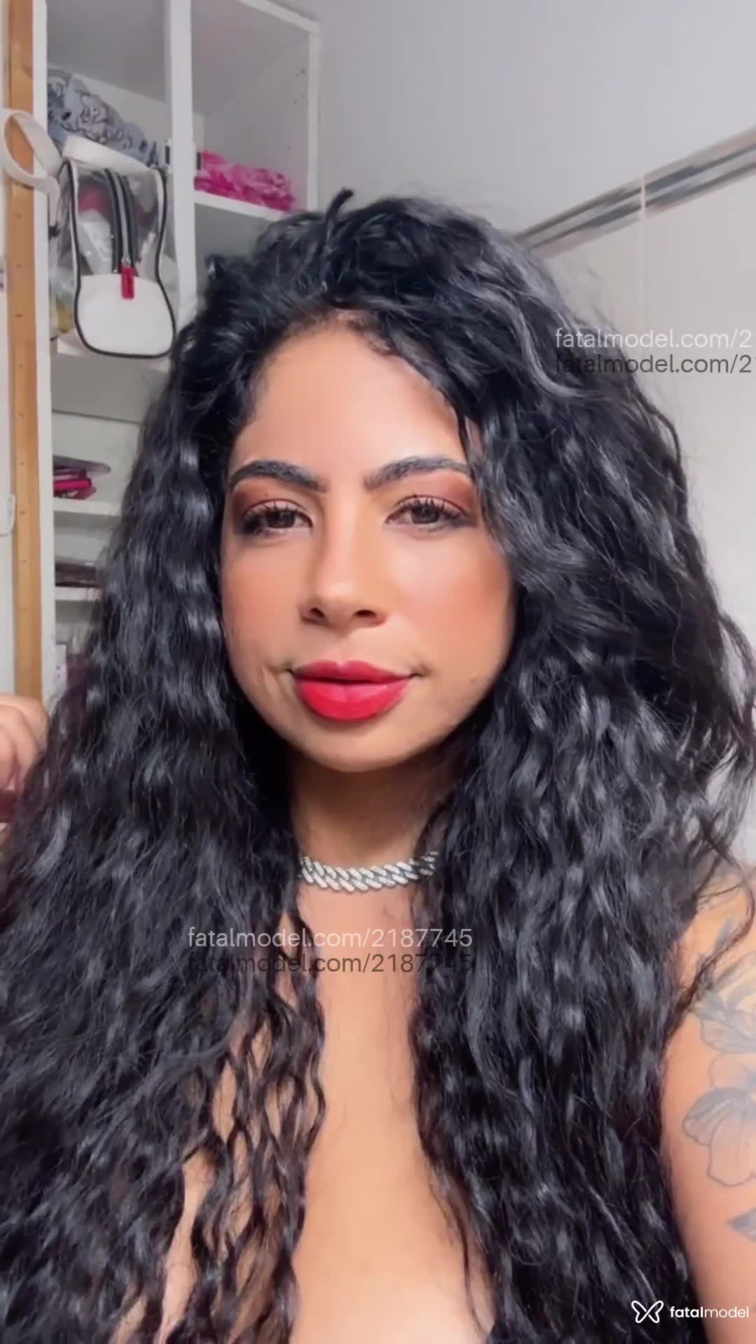 Acompanhante mulher ruiva (o) de olhos mel em São José - Larissa