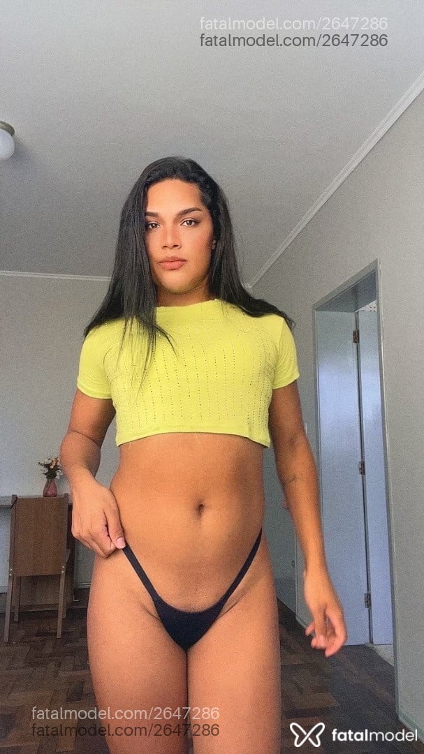 Acompanhante mulher trans morena (o) de olhos pretos em Porto Alegre - Safira