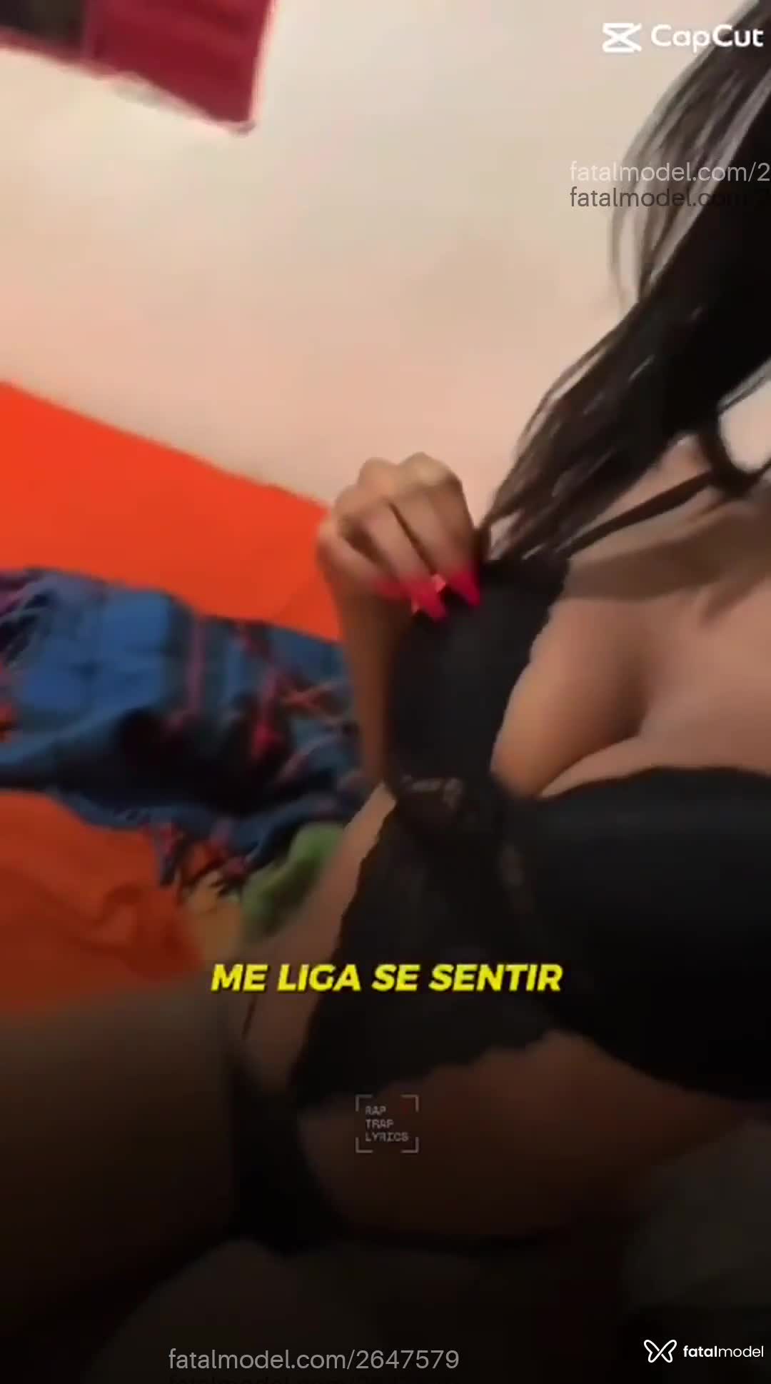 Acompanhante mulher com cabelo castanho de olhos pretos - Amanda Duarte