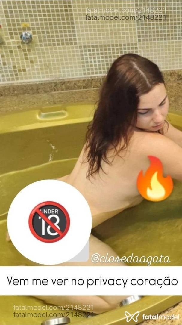 Acompanhante mulher morena (o) de olhos castanhos em Francisco Beltrão - Agata