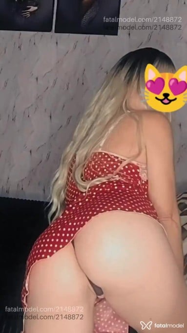 Acompanhante mulher loira (o) de olhos verdes em Vila Velha Acompanhante mulher loira (o) de olhos verdes em Vila Velha - Bruna Lopes