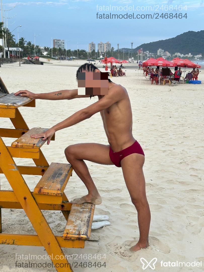 Acompanhante homem com cabelo castanho de olhos verdes em São Paulo Acompanhante homem com cabelo castanho de olhos verdes em São Paulo - Mister Kisses