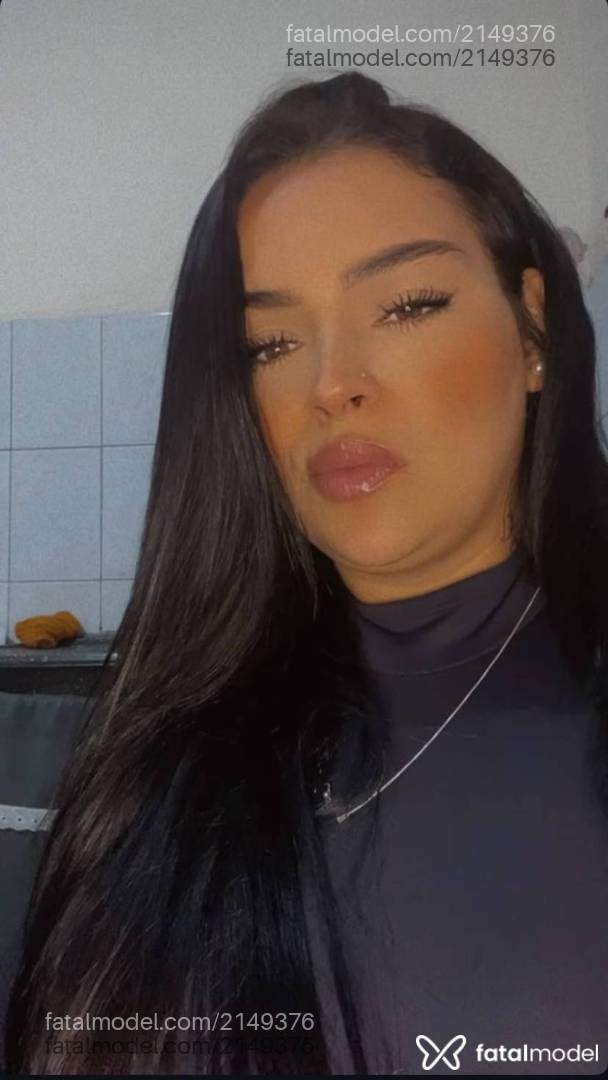 Acompanhante mulher morena (o) de olhos castanhos em Ouro Preto - Paloma