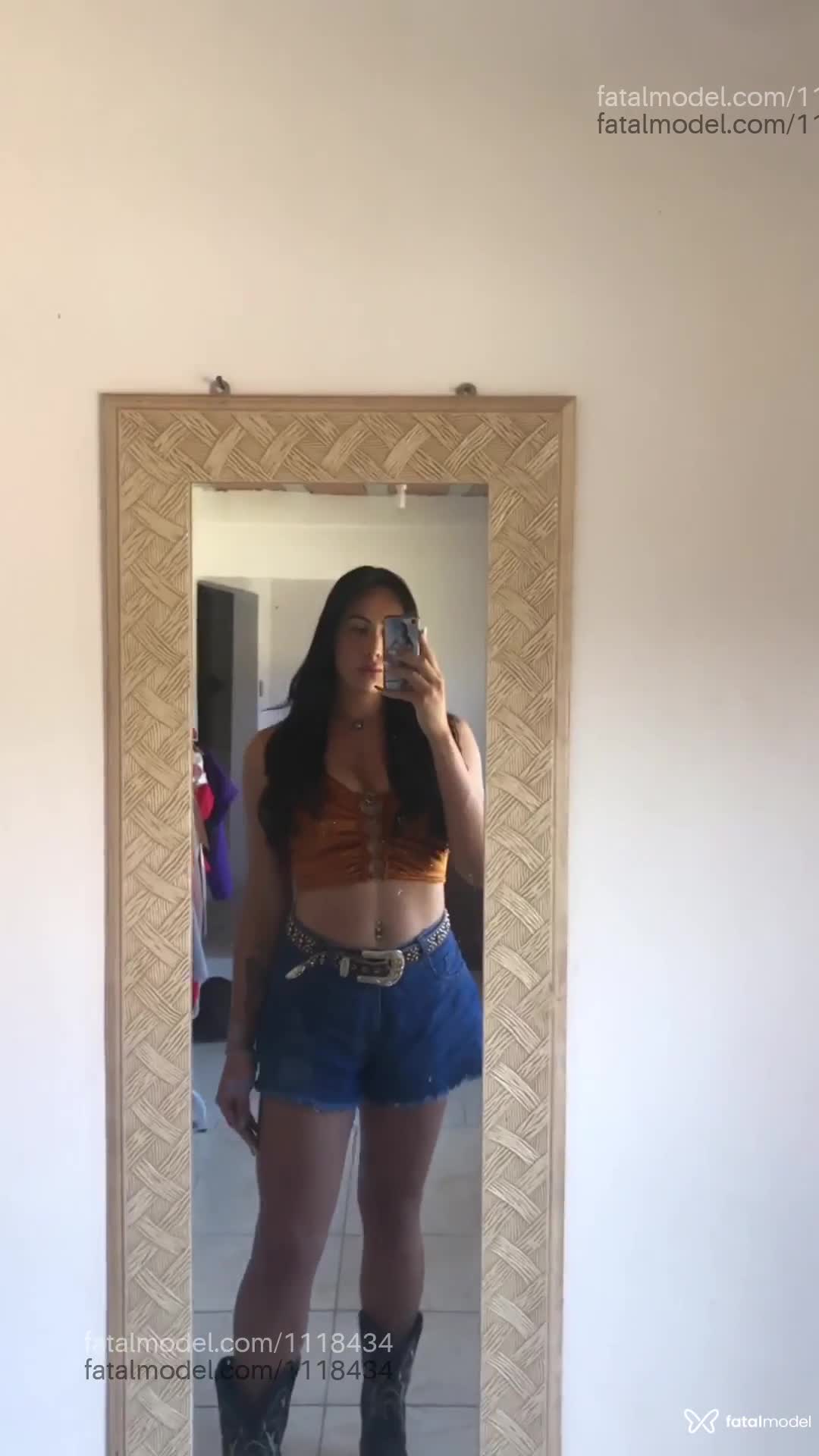 Acompanhante mulher trans morena (o) de olhos azuis em São Paulo - Ariel
