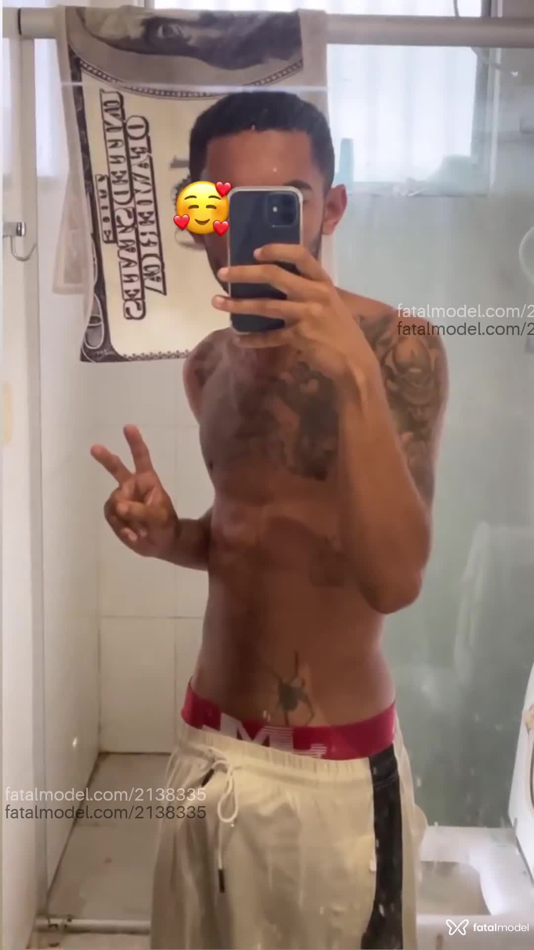 Acompanhante homem morena (o) de olhos mel em Florianópolis - Oliveira