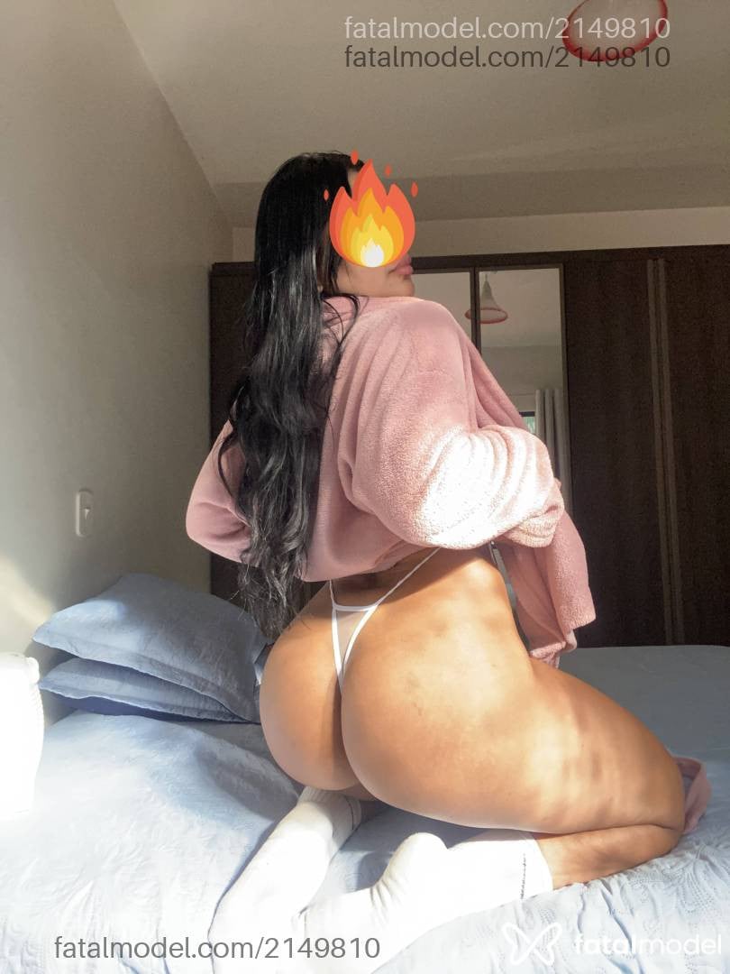 Acompanhante mulher morena (o) de olhos castanhos - Mariah Lira