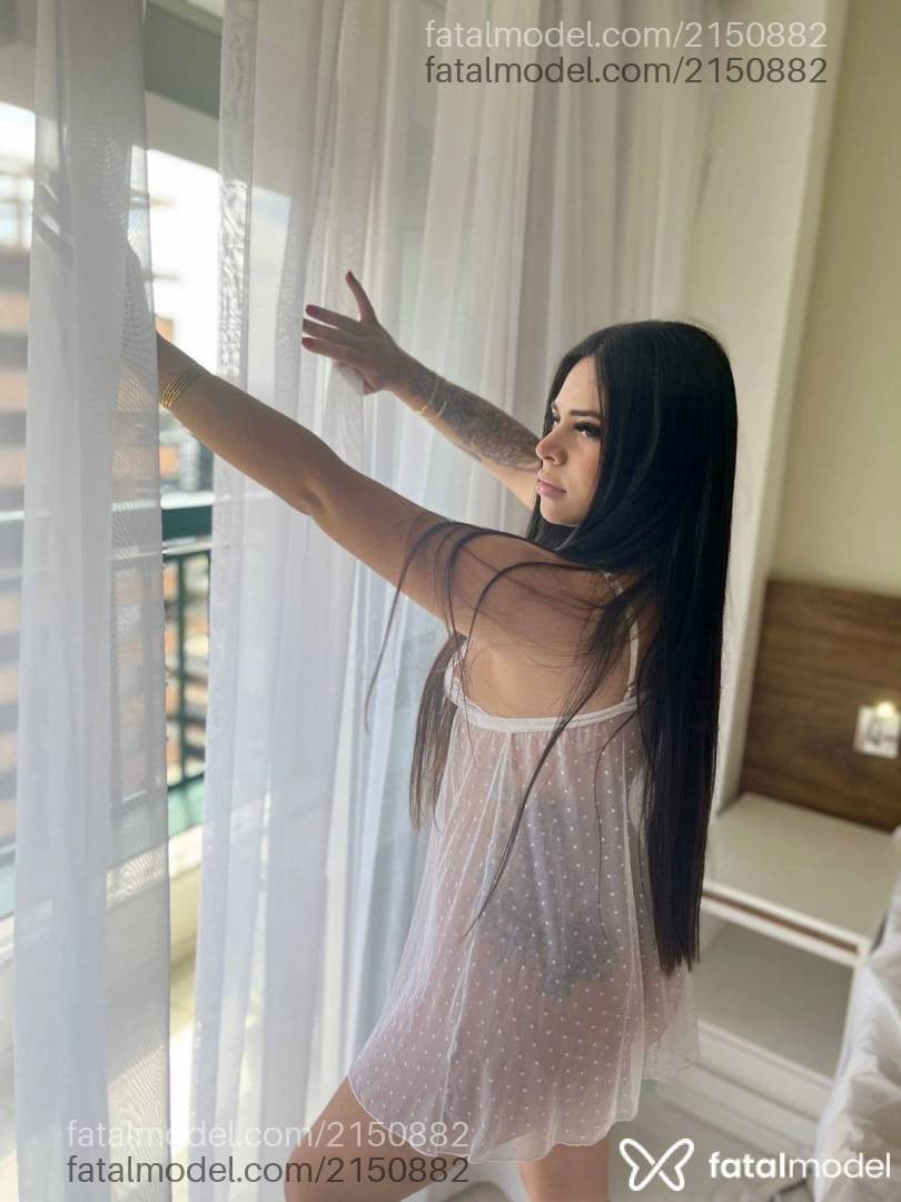 Acompanhante mulher morena (o) de olhos castanhos em Brasília - Bella