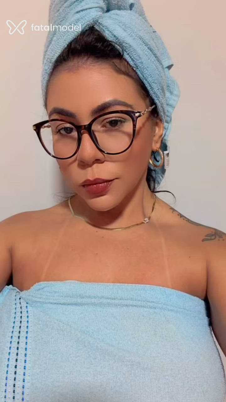 Acompanhante mulher com cabelo castanho de olhos castanhos em Piracicaba - Jessica Salles