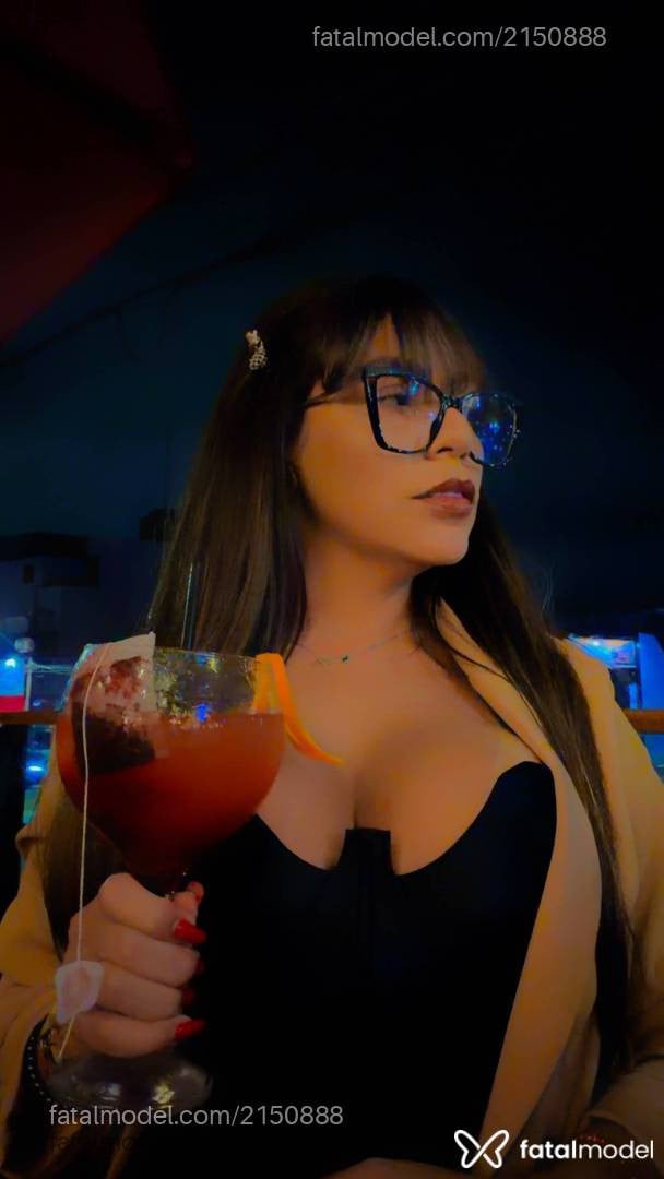 Acompanhante mulher com cabelo castanho de olhos castanhos em Foz do Iguaçu - Jessica Salles