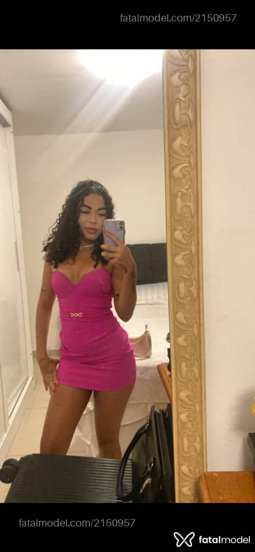 Acompanhante mulher com cabelo castanho de olhos castanhos em Campina Grande - Luísa Garcia