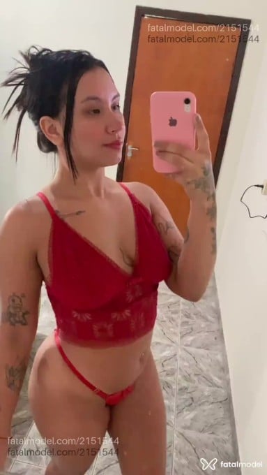 Acompanhante mulher morena (o) de olhos castanhos em Primavera do Leste - Alanna