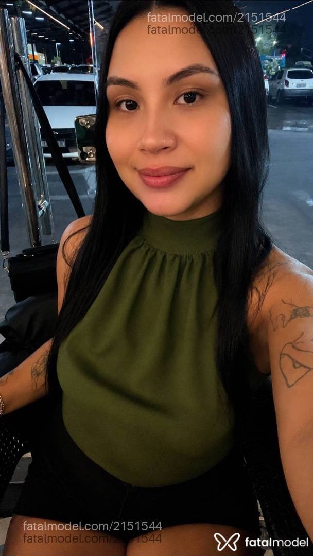 Acompanhante mulher morena (o) de olhos castanhos em Primavera do Leste - Alanna