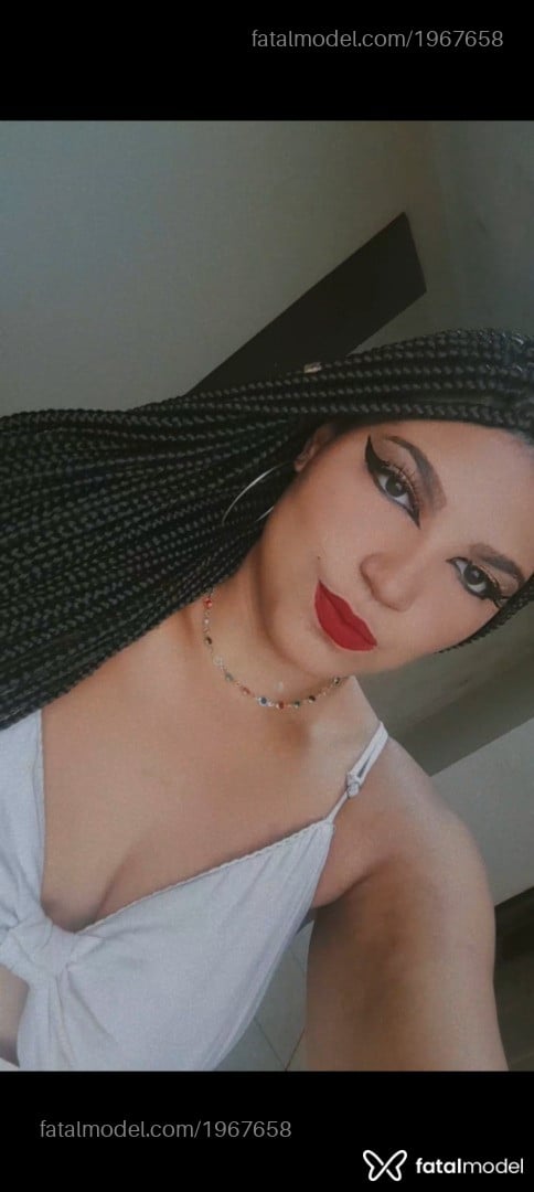 Acompanhante mulher morena (o) de olhos castanhos em Londrina Acompanhante mulher morena (o) de olhos castanhos em Londrina - Angel