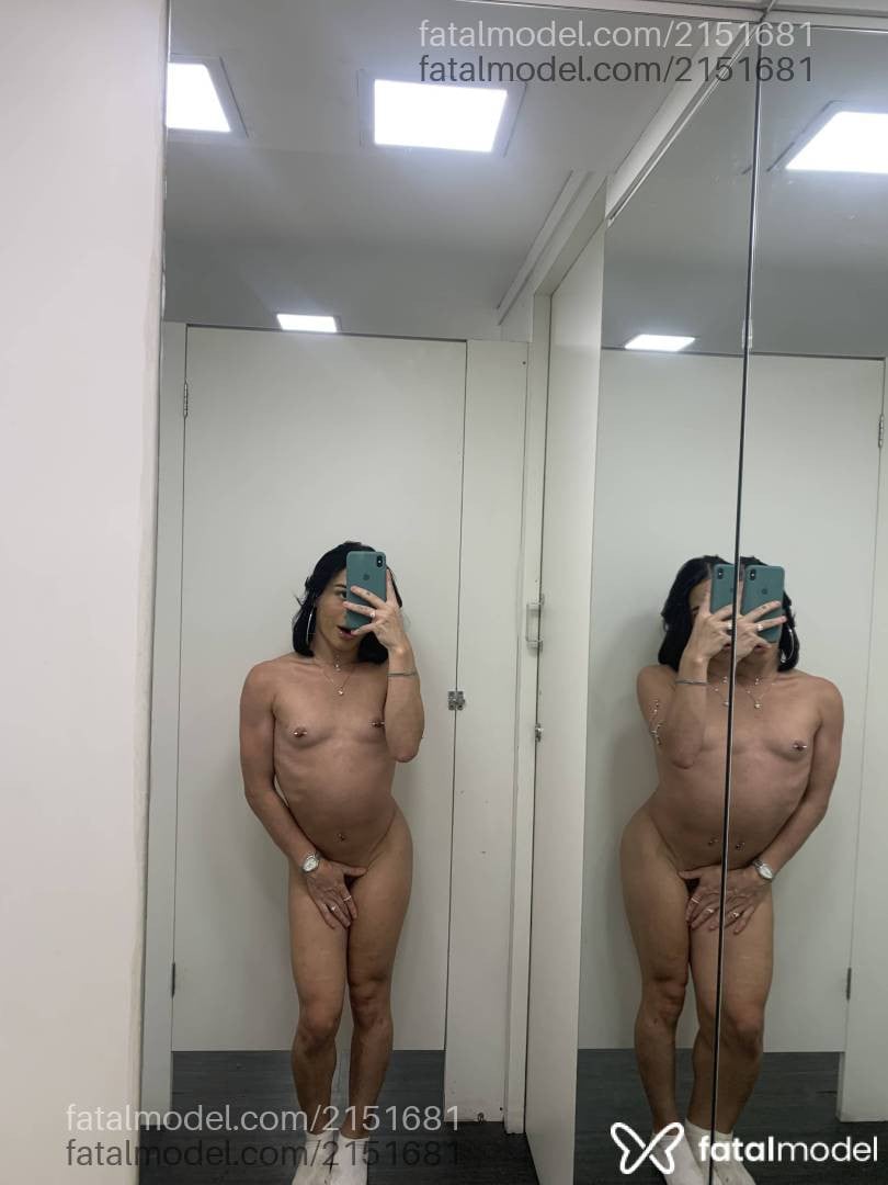 Acompanhante mulher trans morena (o) de olhos mel em São Paulo - Stella Belline