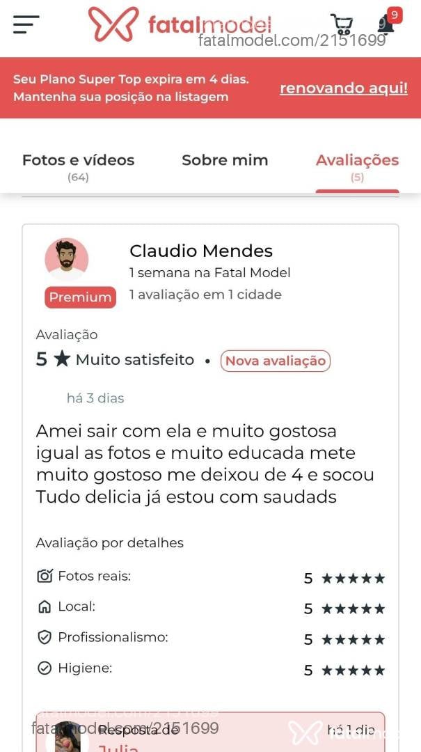 Acompanhante mulher trans morena (o) de olhos castanhos - Julia