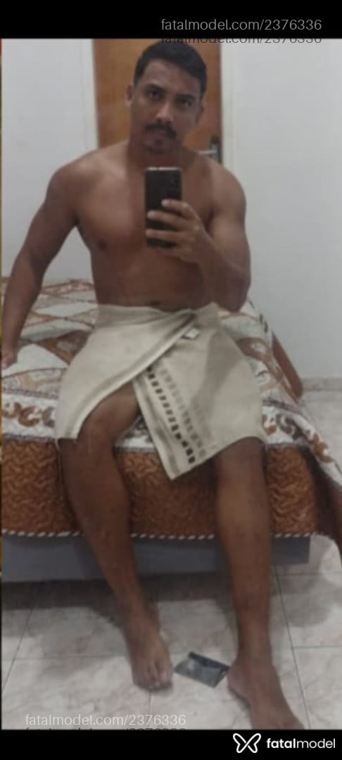 Acompanhante homem com cabelo castanho de olhos pretos em Rio de Janeiro - Clovis Botelho