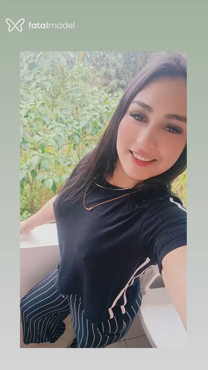 Acompanhante mulher morena (o) de olhos castanhos - Tainá Keller