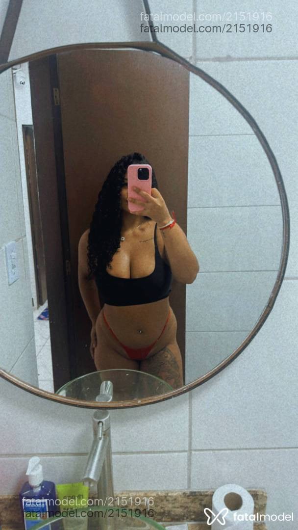 Acompanhante mulher morena (o) de olhos castanhos em Rio das Ostras - Bruna Rodrigues