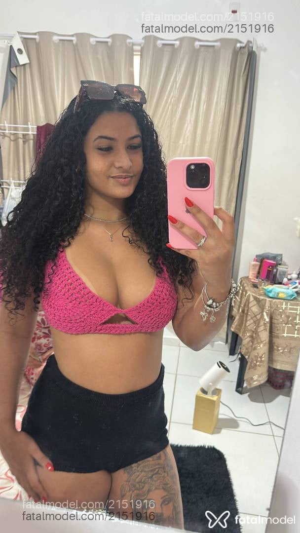 Acompanhante mulher morena (o) de olhos castanhos - Bruna Rodrigues