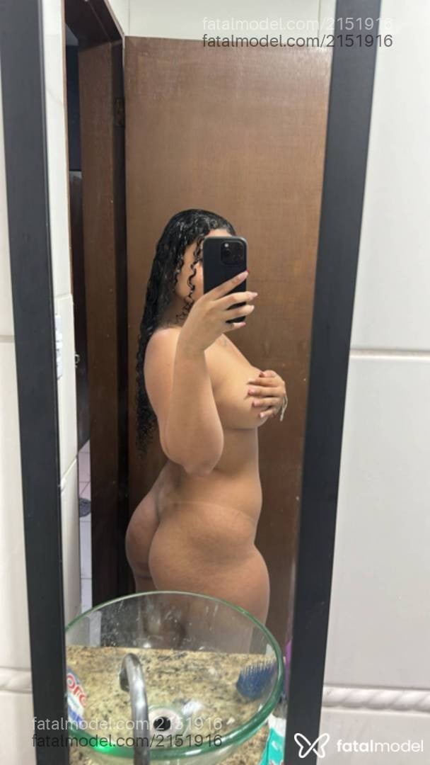Acompanhante mulher morena (o) de olhos castanhos - Bruna Rodrigues