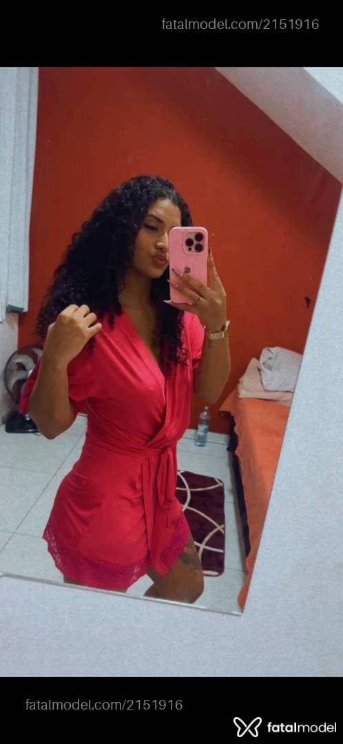 Acompanhante mulher morena (o) de olhos castanhos - Bruna Rodrigues