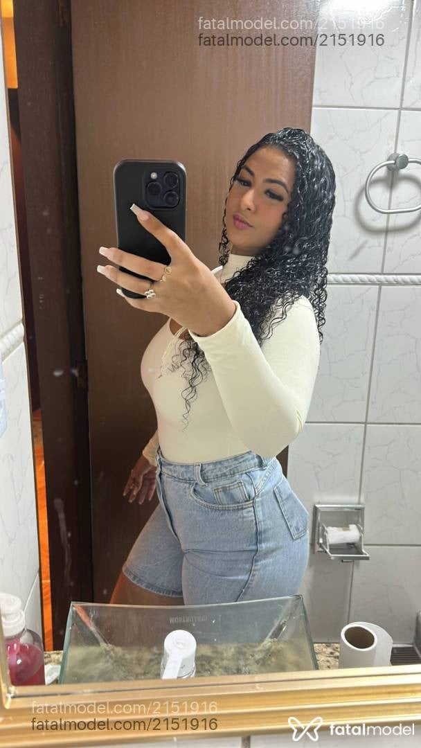 Acompanhante mulher morena (o) de olhos castanhos - Bruna Rodrigues