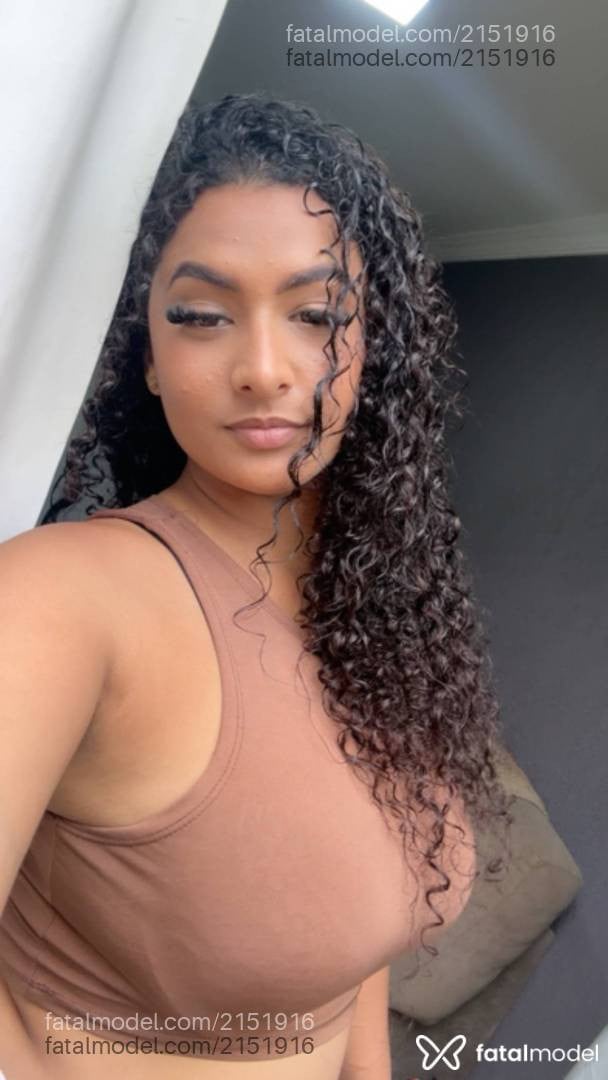 Acompanhante mulher morena (o) de olhos castanhos - Bruna Rodrigues