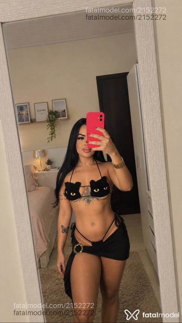 Acompanhante mulher morena (o) de olhos mel - Júlia Sousa