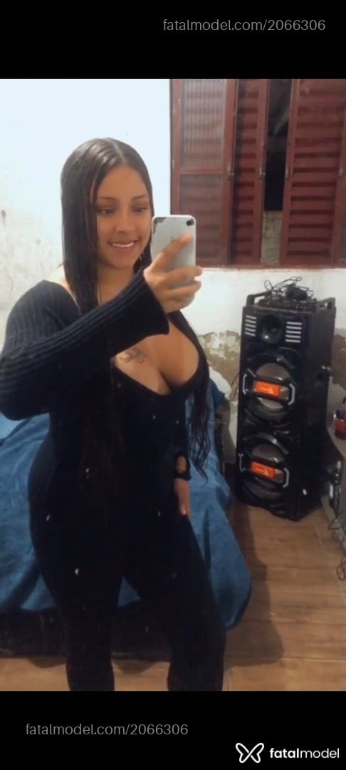 Acompanhante mulher com cabelo castanho de olhos castanhos - Gaby Fernandes