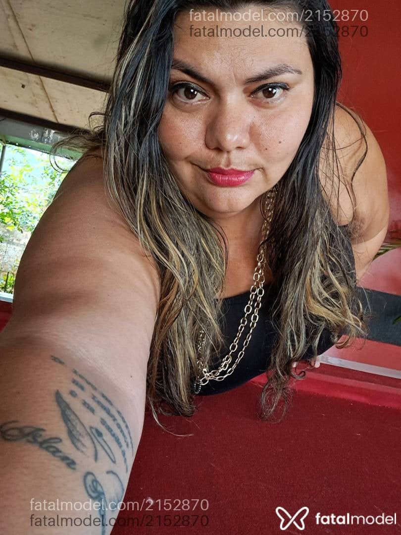 Acompanhante mulher com cabelo castanho de olhos pretos - Gordinhasafada