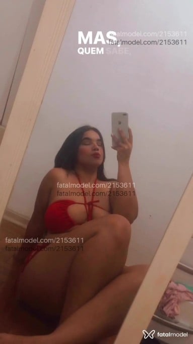 Acompanhante mulher com cabelo castanho de olhos pretos em São Paulo - Helen