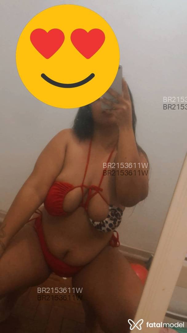 Acompanhante mulher com cabelo castanho de olhos pretos em São Paulo - Helen