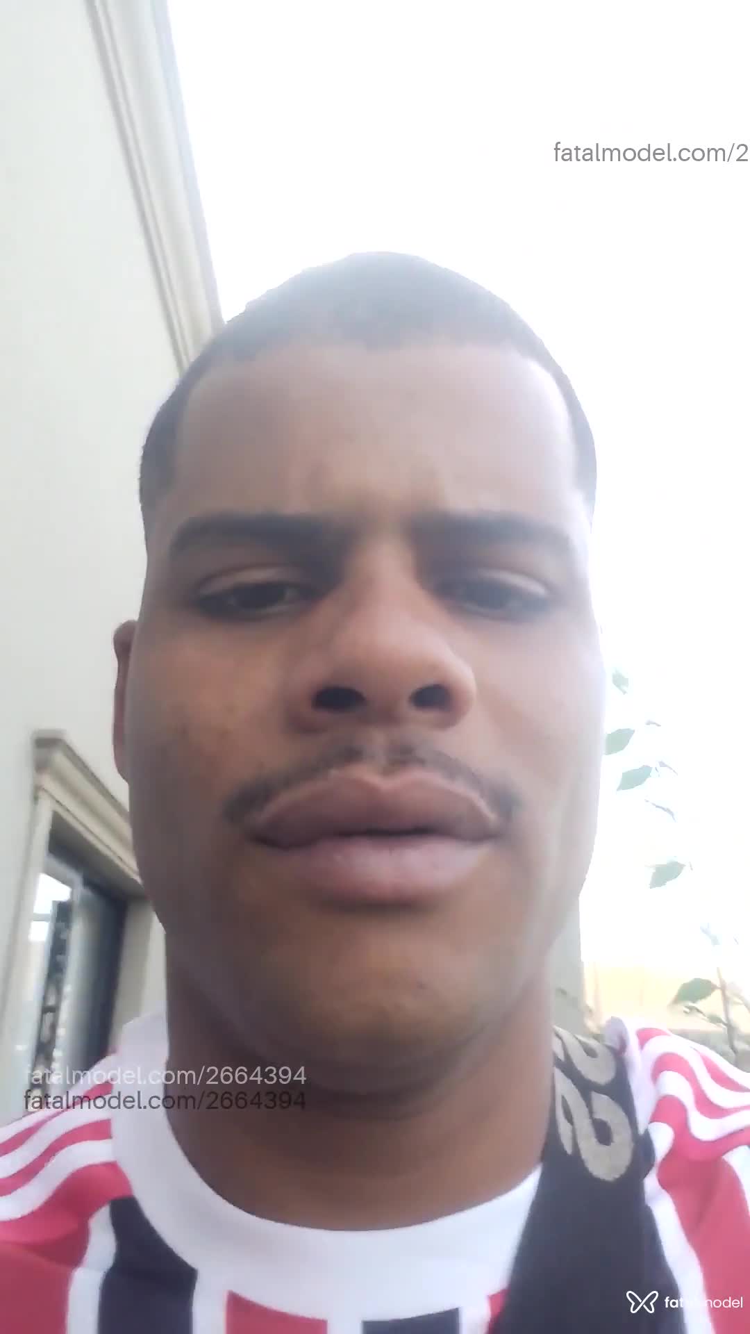 Acompanhante não-binário morena (o) de olhos mel em São José do Rio Preto - Vinicius