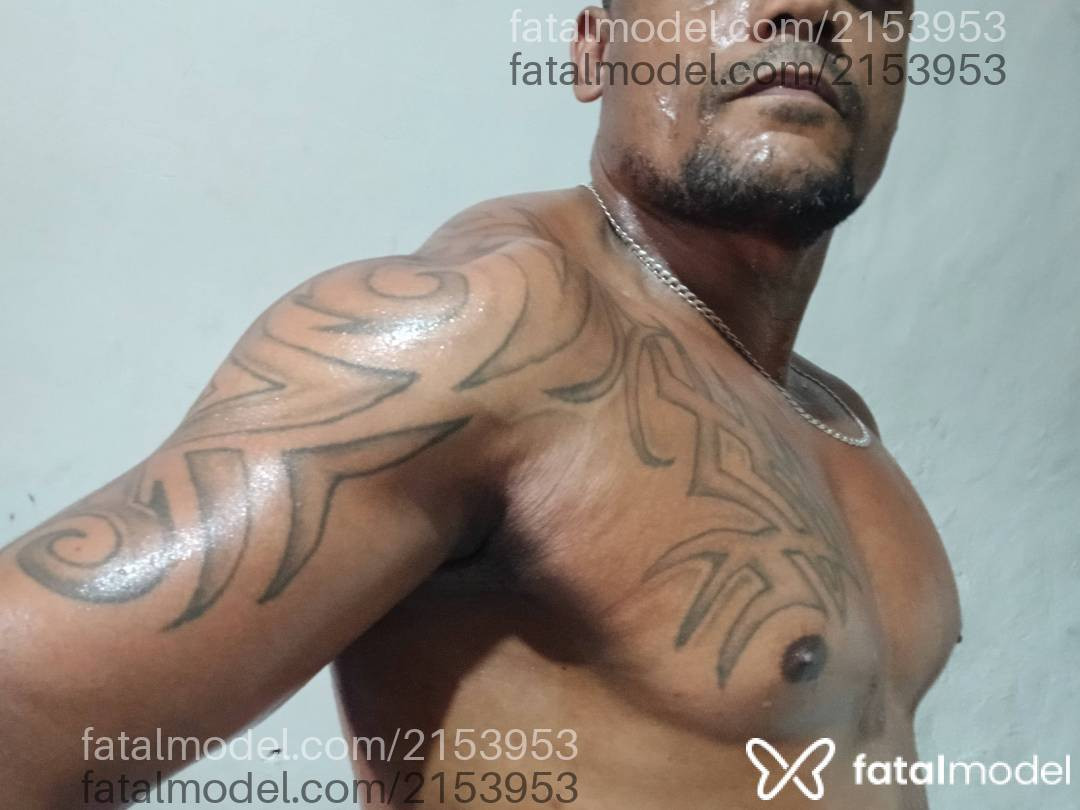 Acompanhante homem morena (o) de olhos pretos em Florianópolis - Marcos