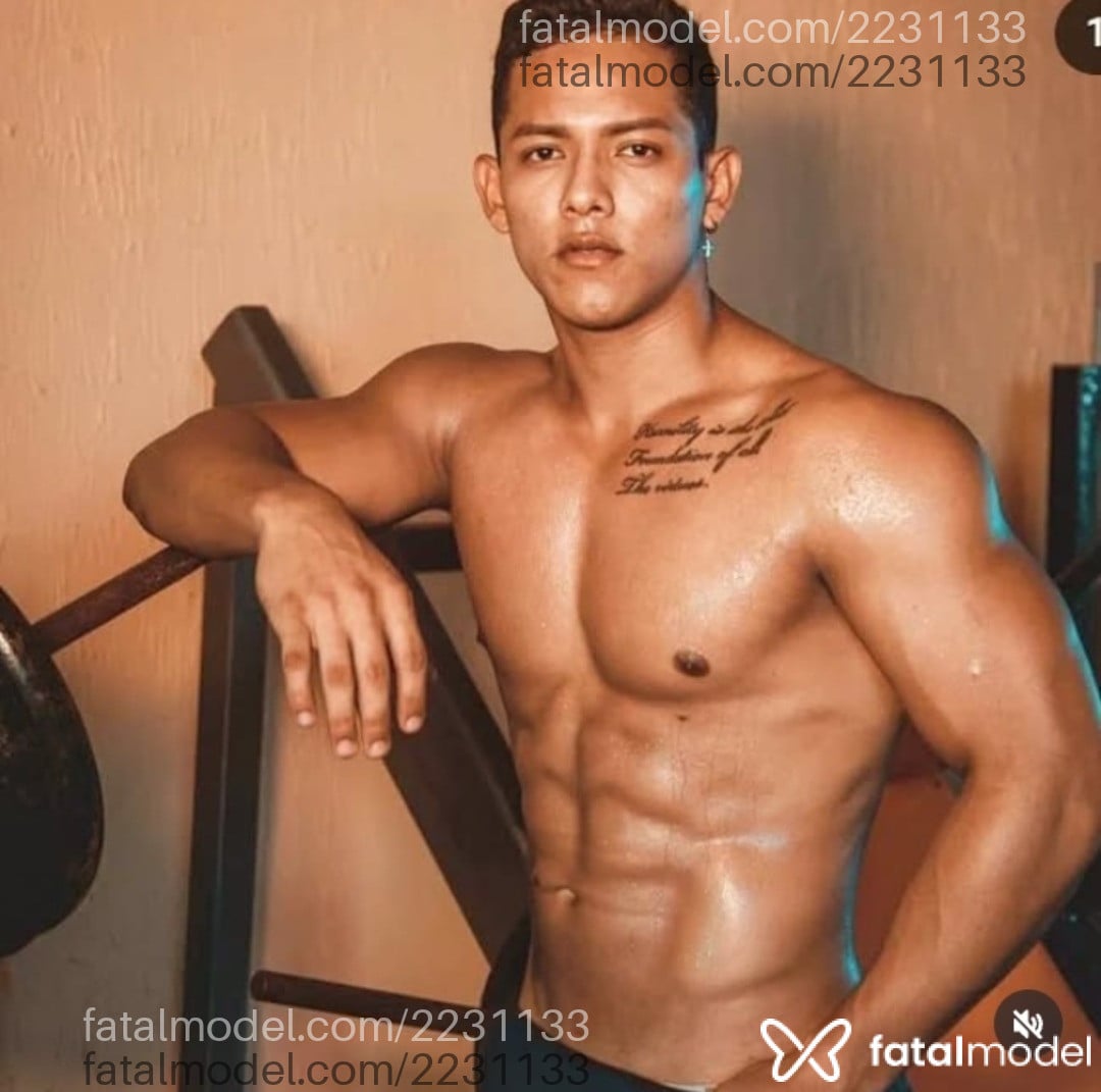 Acompanhante homem morena (o) de olhos pretos em Sorocaba Acompanhante homem morena (o) de olhos pretos em Sorocaba - Guilherme Menezes