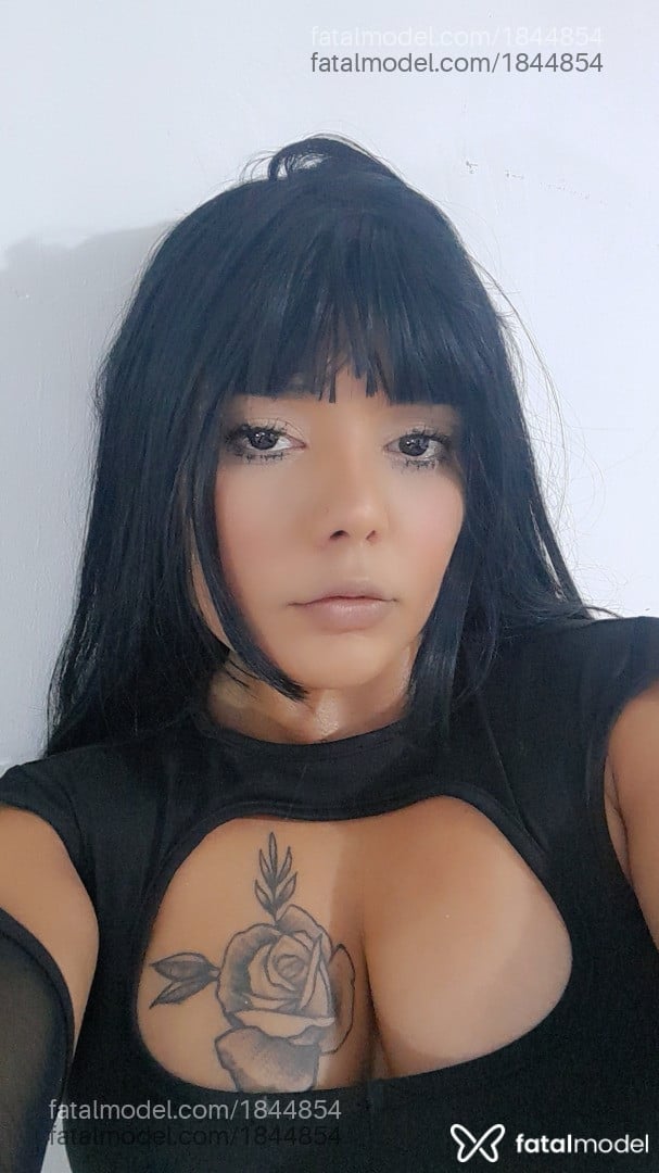 Acompanhante mulher morena (o) de olhos pretos em Virtual - Gabriela