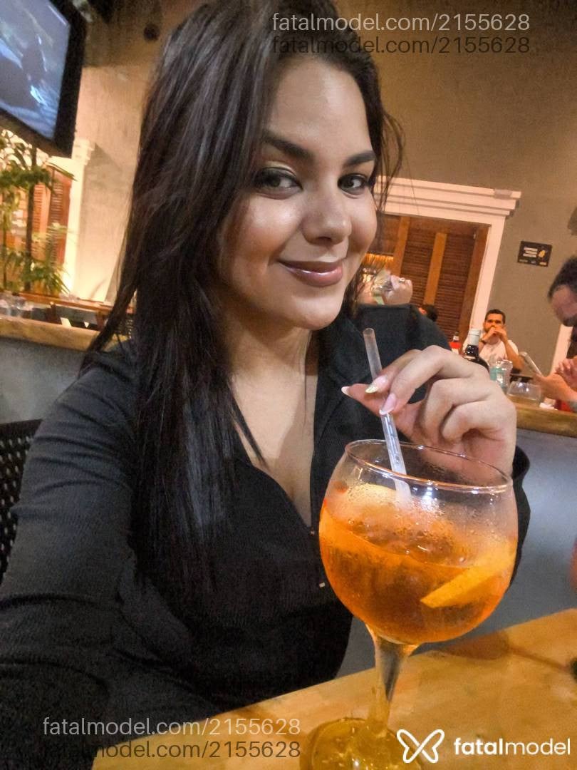 Acompanhante mulher morena (o) de olhos castanhos em Natal - Maya