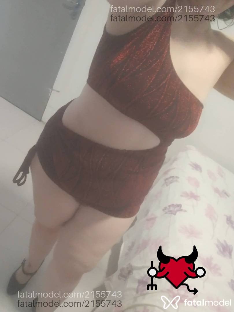 Acompanhante mulher morena (o) de olhos verdes - Fernanda